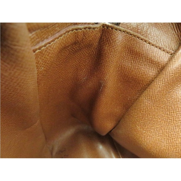 Louis Vuitton Men's Brown Monogram Messenger Bag - Picture 10 of 16